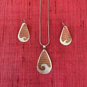Jessie Senecal Handmade Sterling Sliver "Copper Wave" Necklace and Earrings